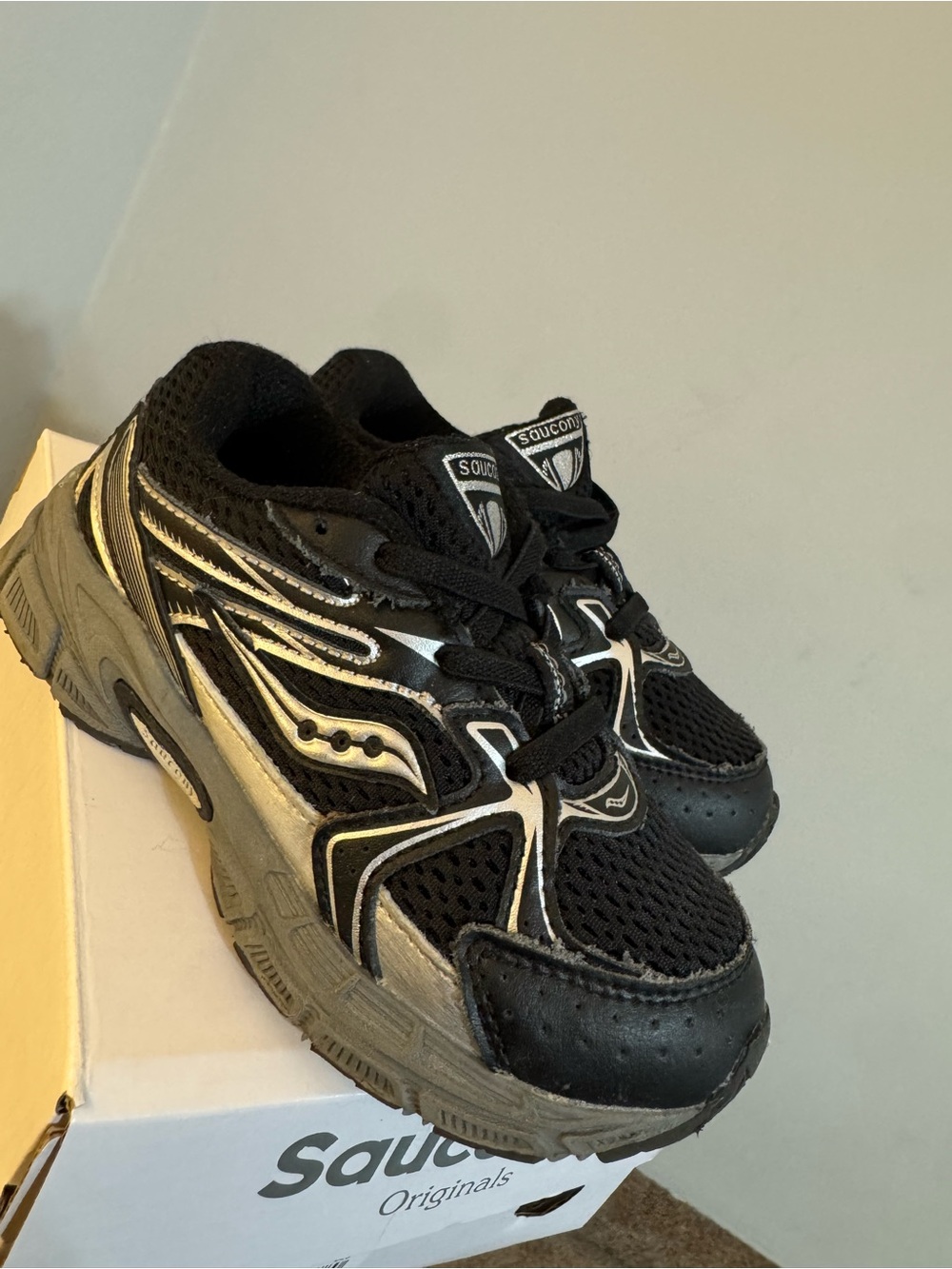 Saucony Kids Black & Silver Athletic Sneakers